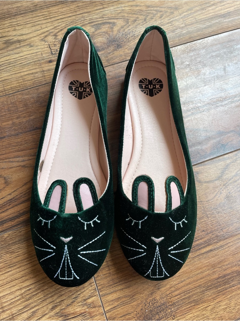T.U.K Women's Emerald Green Velvet Bunny Ballet Flats